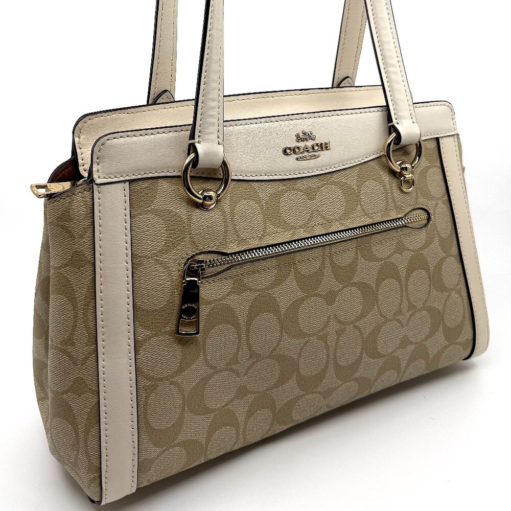 COACH Kailey Carryall In Signature Canvas - Picture 2 of 11